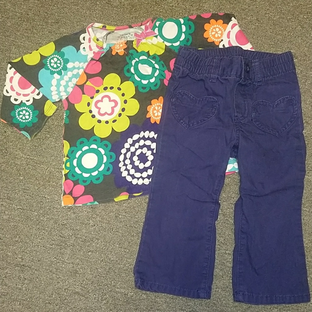 Like new baby girls sz 18 mos Carters outfit